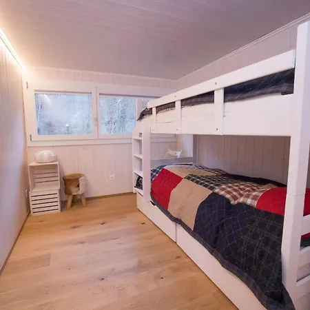Chalet Okkernoot Alpstuga Mörel