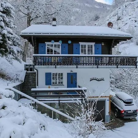 Alpstuga Chalet Okkernoot Mörel
